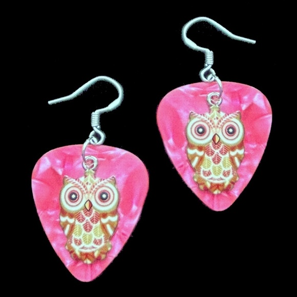 Hand Crafted Earrings Repurposed Guitar Picks Wise is the Owl Silver Plate Wires - Picture 7 of 9